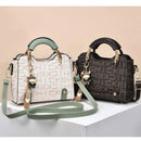 Bolsa Feminina em Couro Genuíno - Puro Luxo